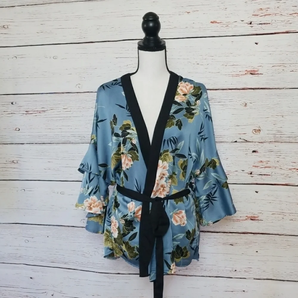 MISSGUIDED // ltd ed sexy-chic floral ruffle detail kimono wrap style jacket - Picture 2 of 10